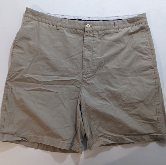 Men’s Vineyard Vines Links Shorts GOLF Flat Front Size 40 Khaki Shorts Chino - Picture 1 of 6